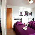 Residenza Romina Sleeps 8 With Pool- By Italian Apartments Apartment Rezzonico